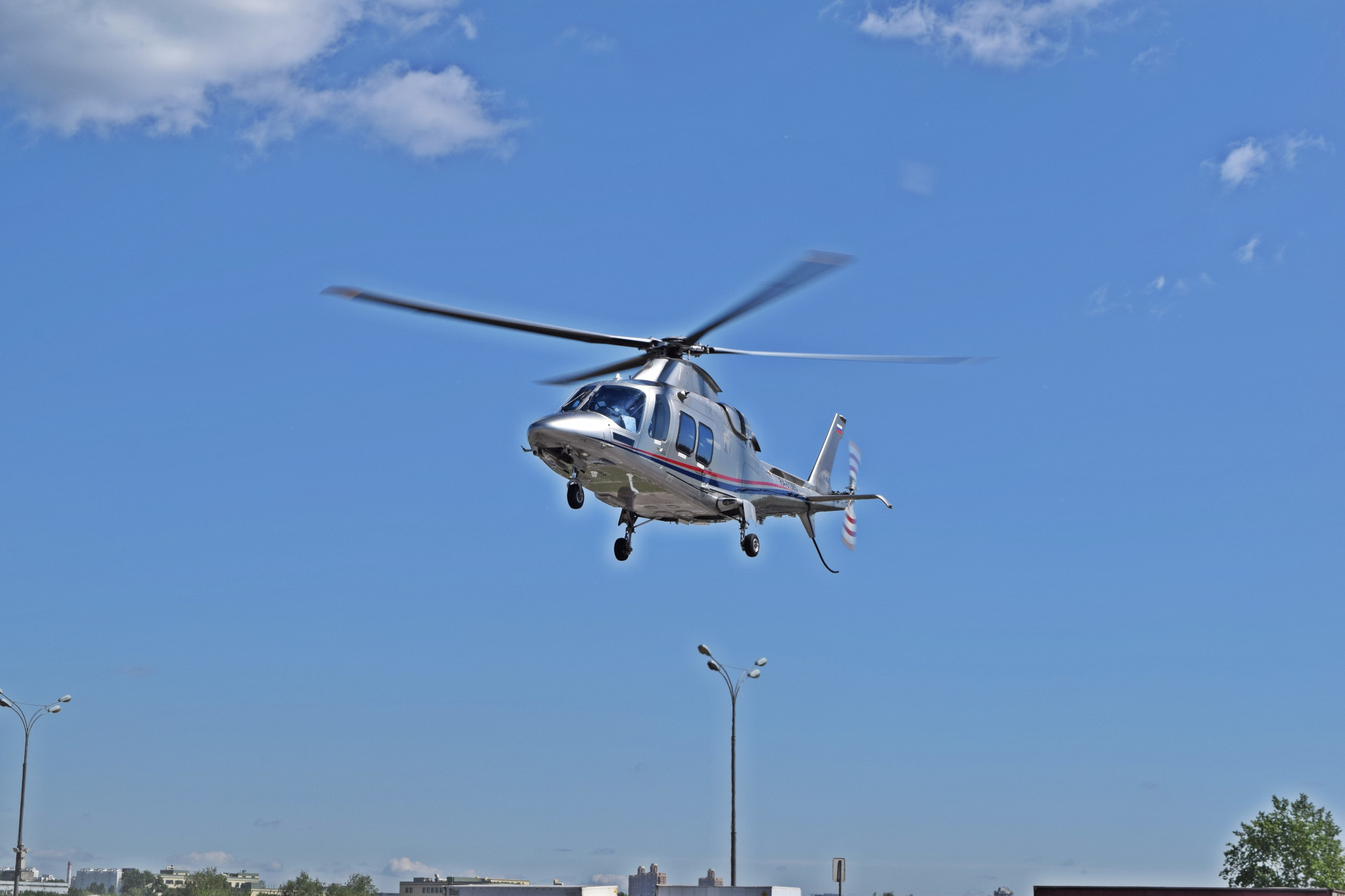 Leonardo AW109