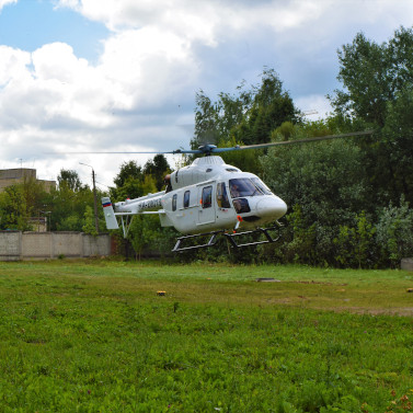 Вертолет санавиации эвакуировал девушку с травмами из Волоколамска