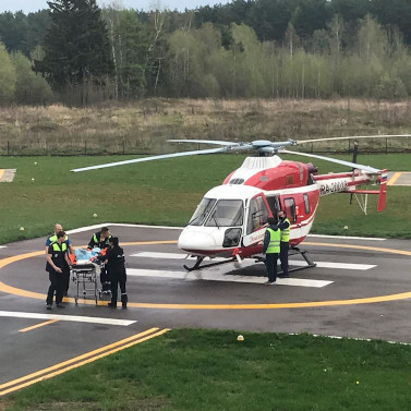 Вертолет «РВС» экстренно эвакуировал больного из Клина