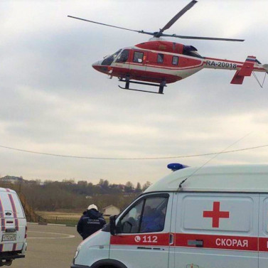 Медицинский вертолет «Ансат» эвакуировал пациента с Минского шоссе