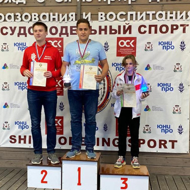 Инженер компании «Русские Вертолетные Системы» Чингиз Джумаев одержал победу в Кубке России по судомодельному спорту