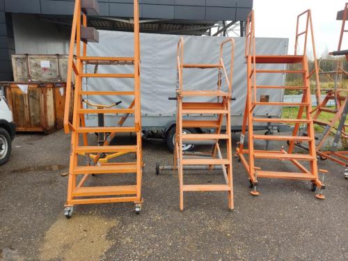 Лестница-стремянка 